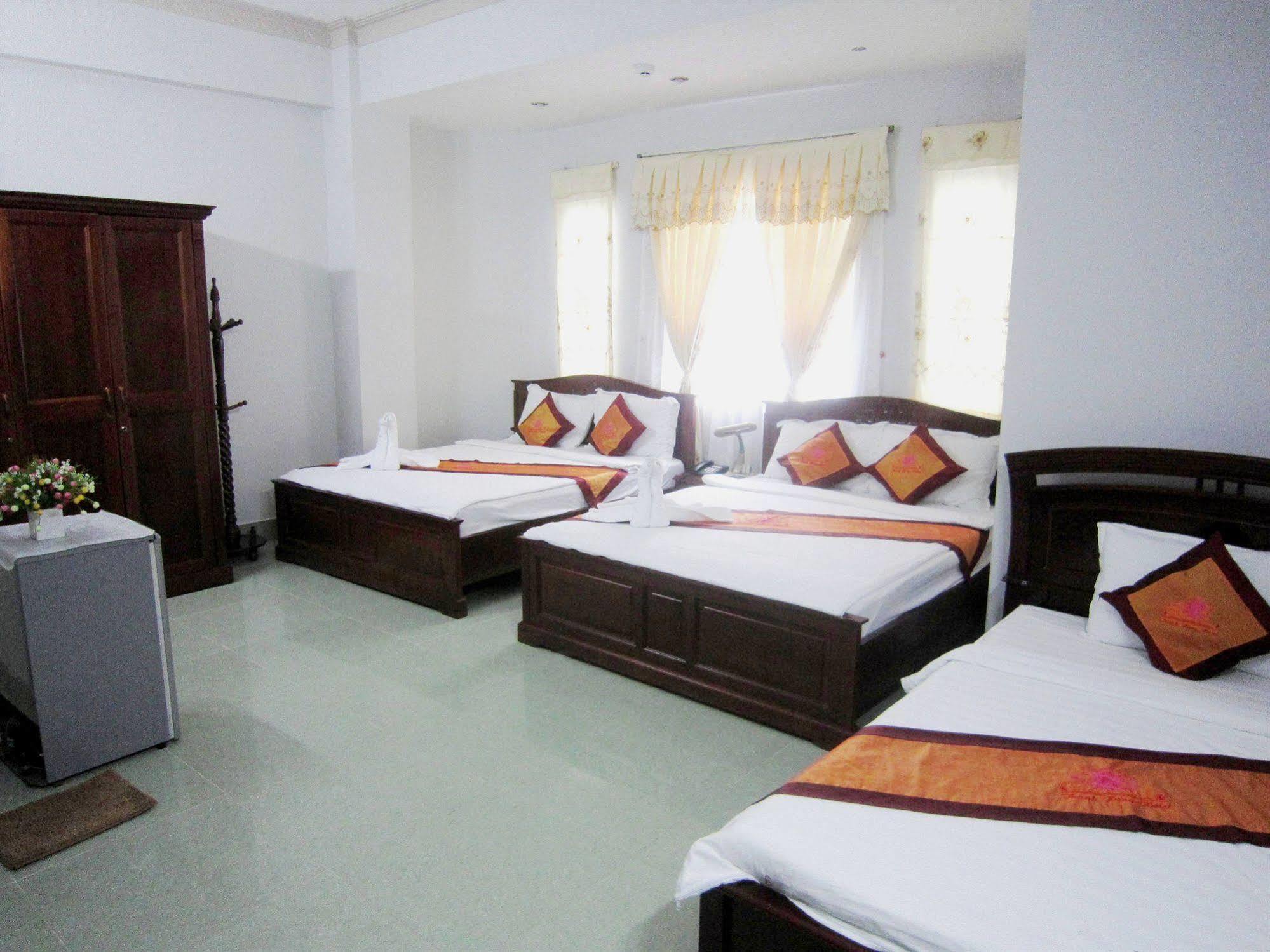 Thanh Hong Hotel Ho Chi Minh City Exterior photo