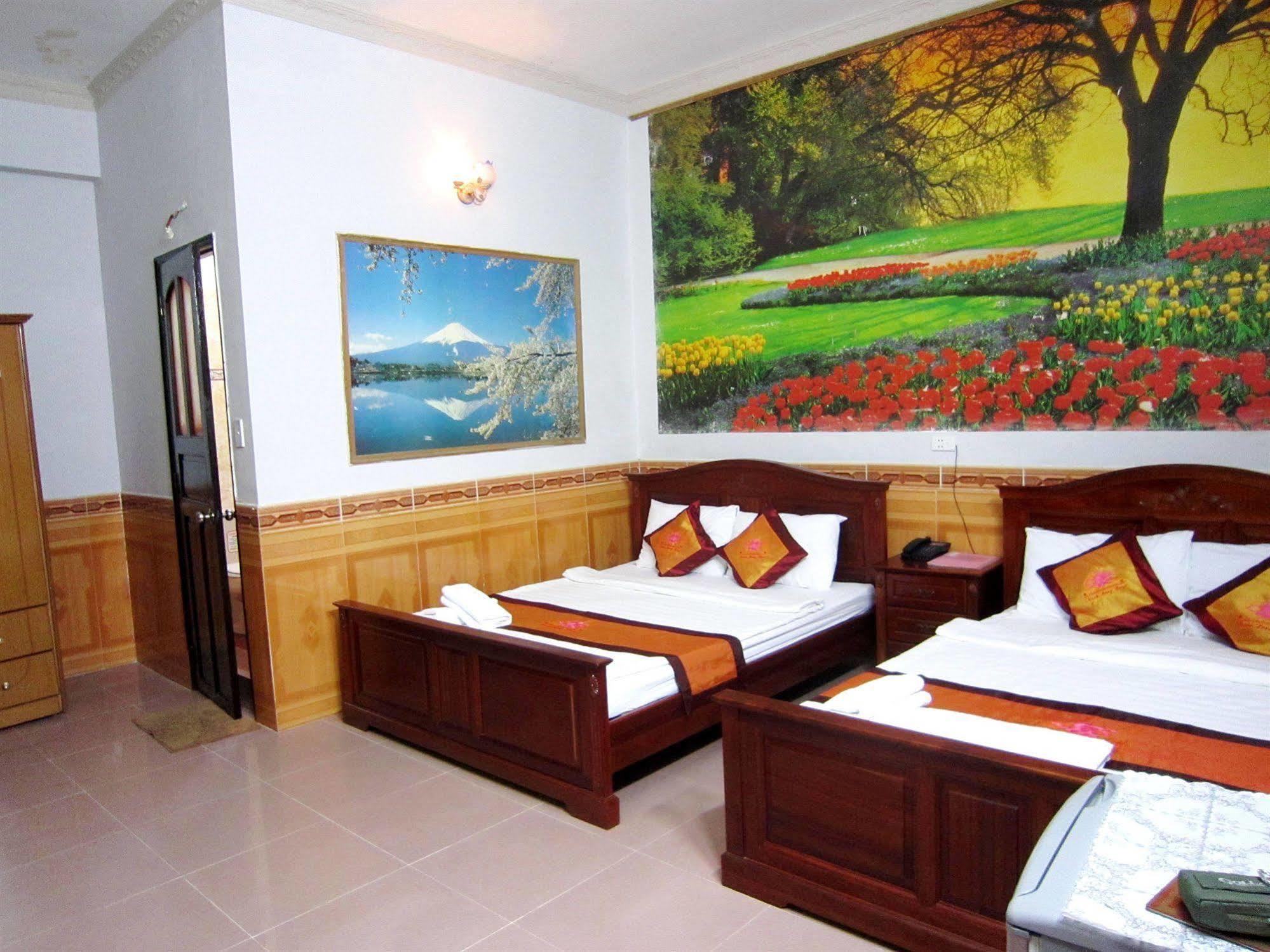 Thanh Hong Hotel Ho Chi Minh City Exterior photo