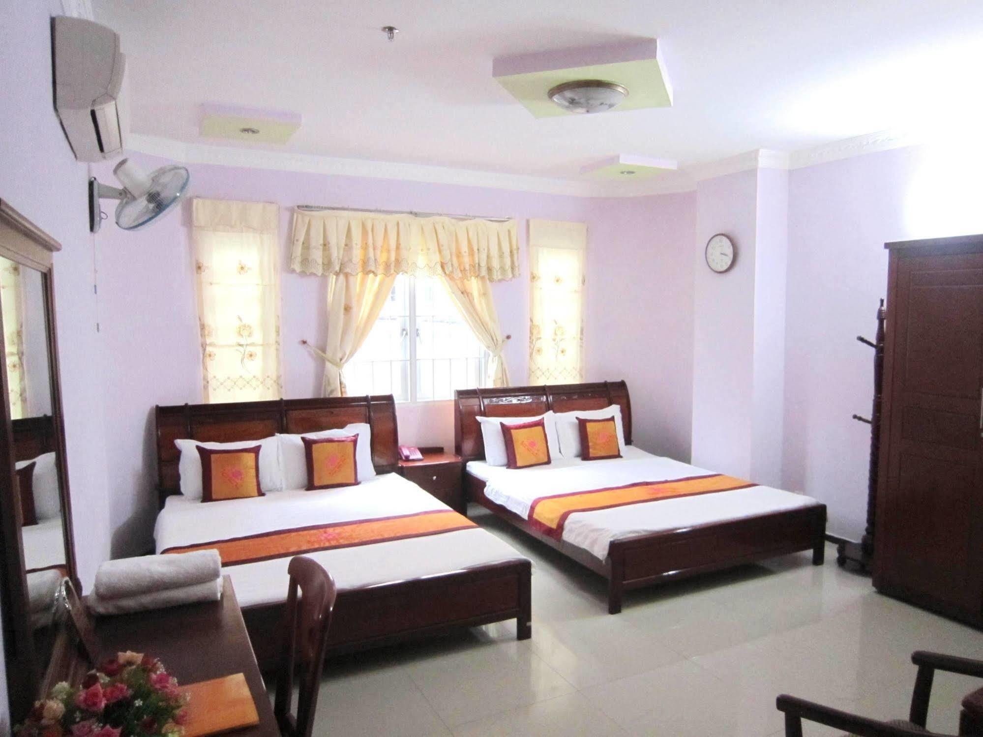 Thanh Hong Hotel Ho Chi Minh City Exterior photo